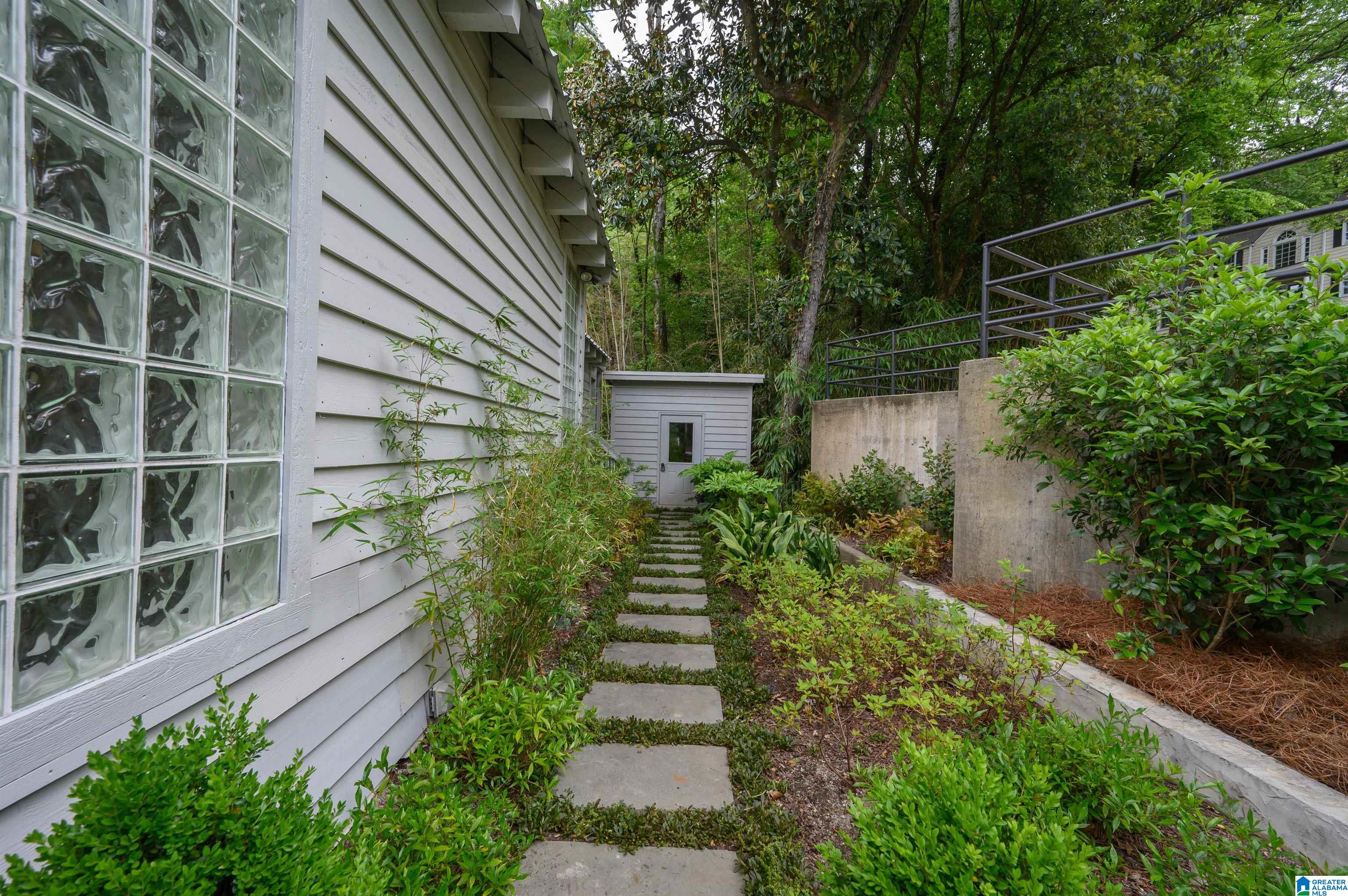 4350 Cliff Road Birmingham, AL 35222 - Photo 4 of 59