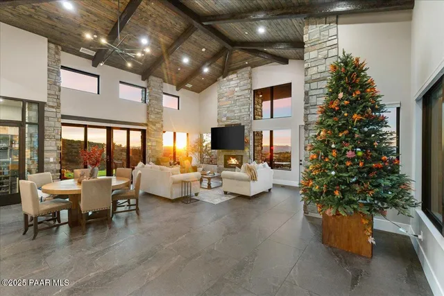 $1,889,900 | 5535 Corliss Circle, Prescott, AZ 86305