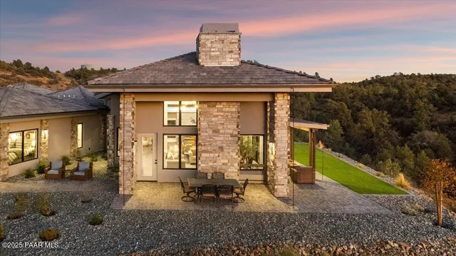 $1,889,900 | 5535 Corliss Circle, Prescott, AZ 86305