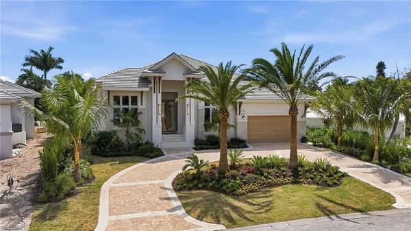 $7,950,000 | 626 Fountainhead Lane, Naples, FL 34103