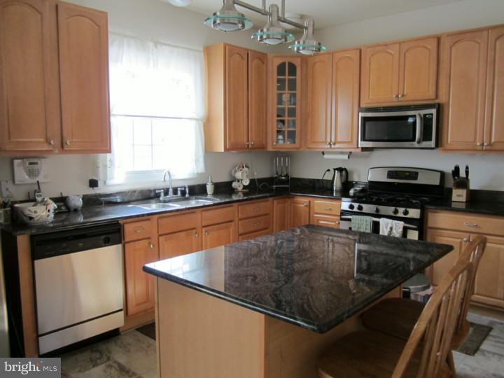 1908 Reilly Road Philadelphia, PA 19115 - Photo 5 of 25 Kitchen