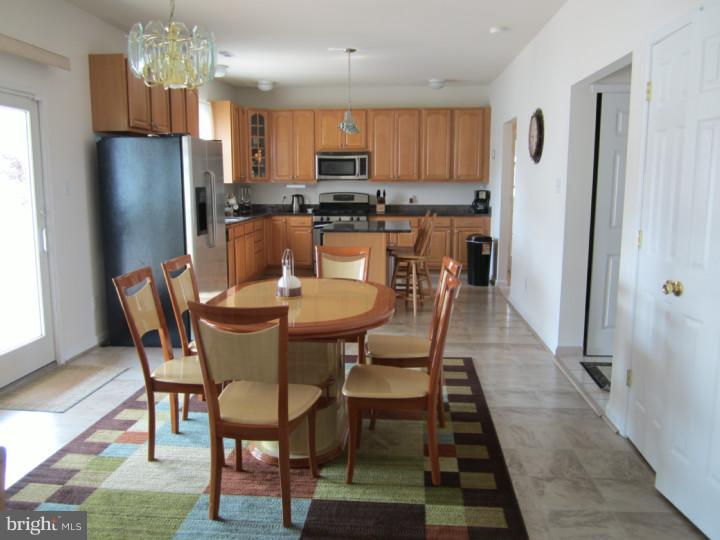 1908 Reilly Road Philadelphia, PA 19115 - Photo 6 of 25 Kitchen