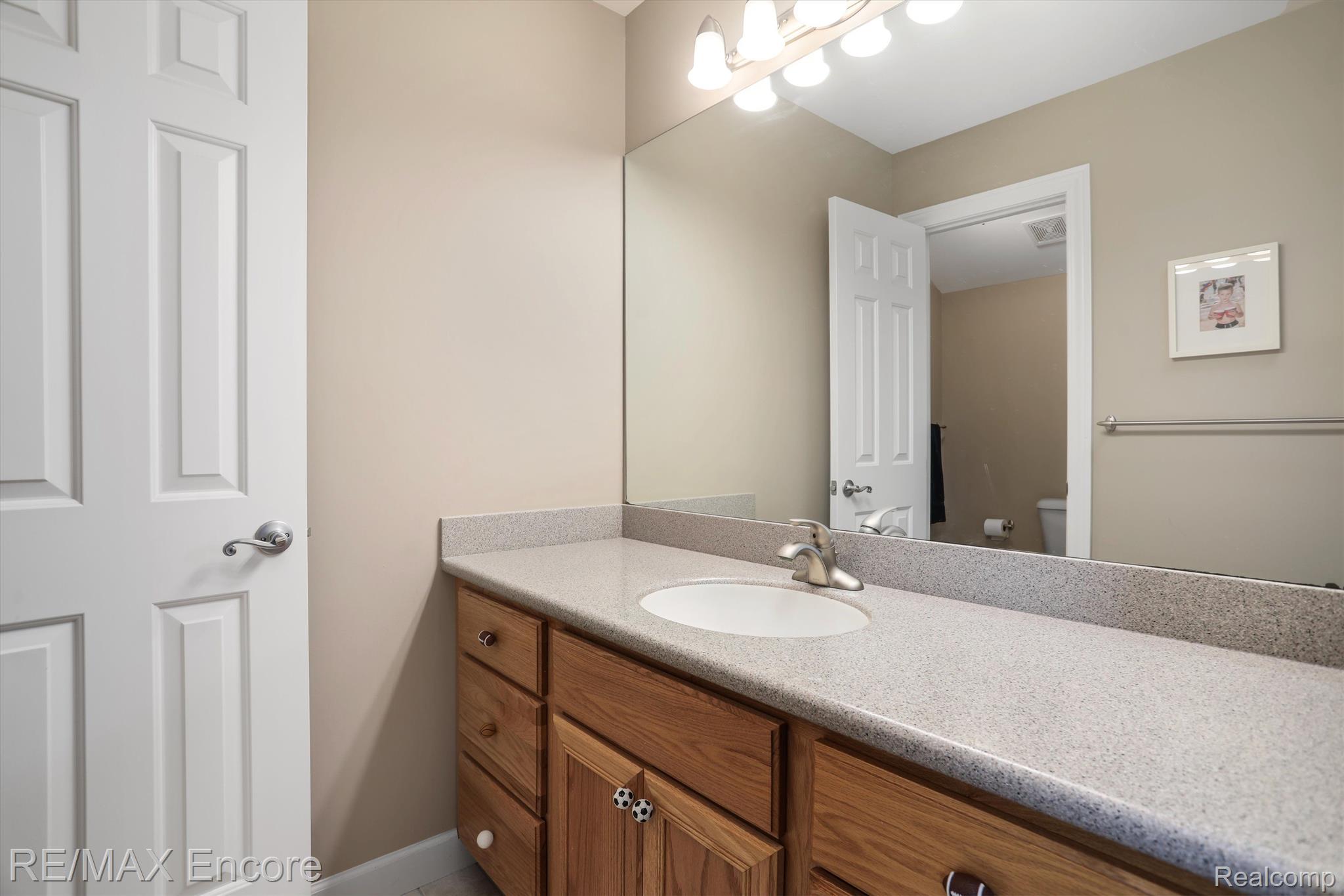 6993 Oakhurst Ridge Road Clarkston, MI 48348 - Photo 43 of 58 Dual Entry Bath Vanity for Bedroom 3