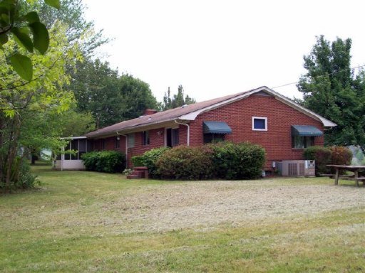 634 Dyer Road Madisonville, TN 37354 - Photo 1 of 1 Primary Photo