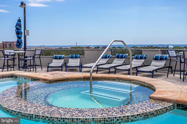 $4,900 | 1021 North Garfield Street, Unit 609, Arlington, VA 22201