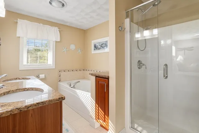 $949,000 | 37 Peaslee Circle, Unit 37, Middleton, MA 01949