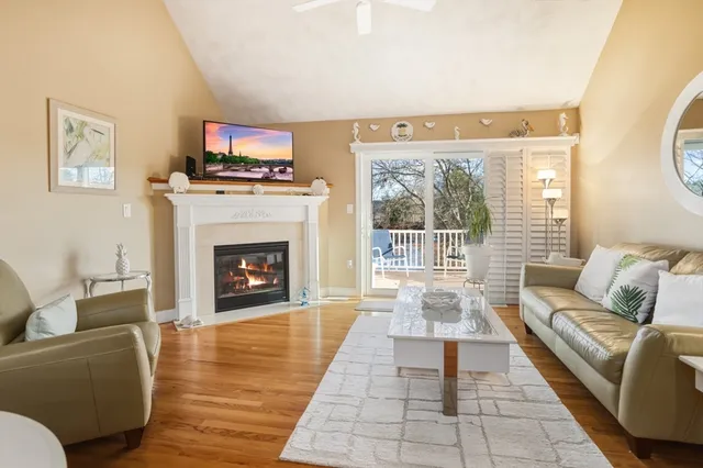 $949,000 | 37 Peaslee Circle, Unit 37, Middleton, MA 01949