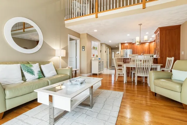 $949,000 | 37 Peaslee Circle, Unit 37, Middleton, MA 01949