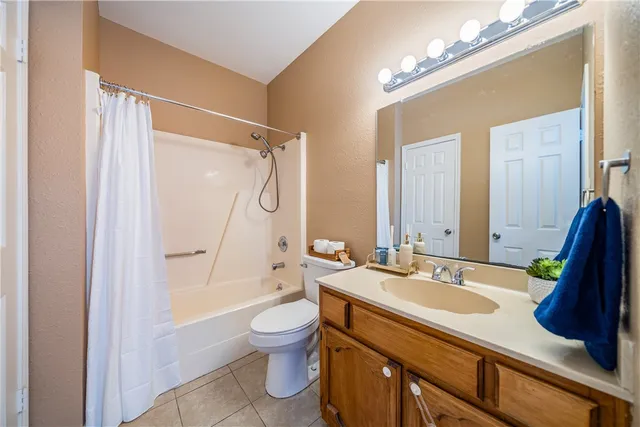 $1,850 | 3052 Quail Springs Road, Unit A4, Corpus Christi, TX 78414