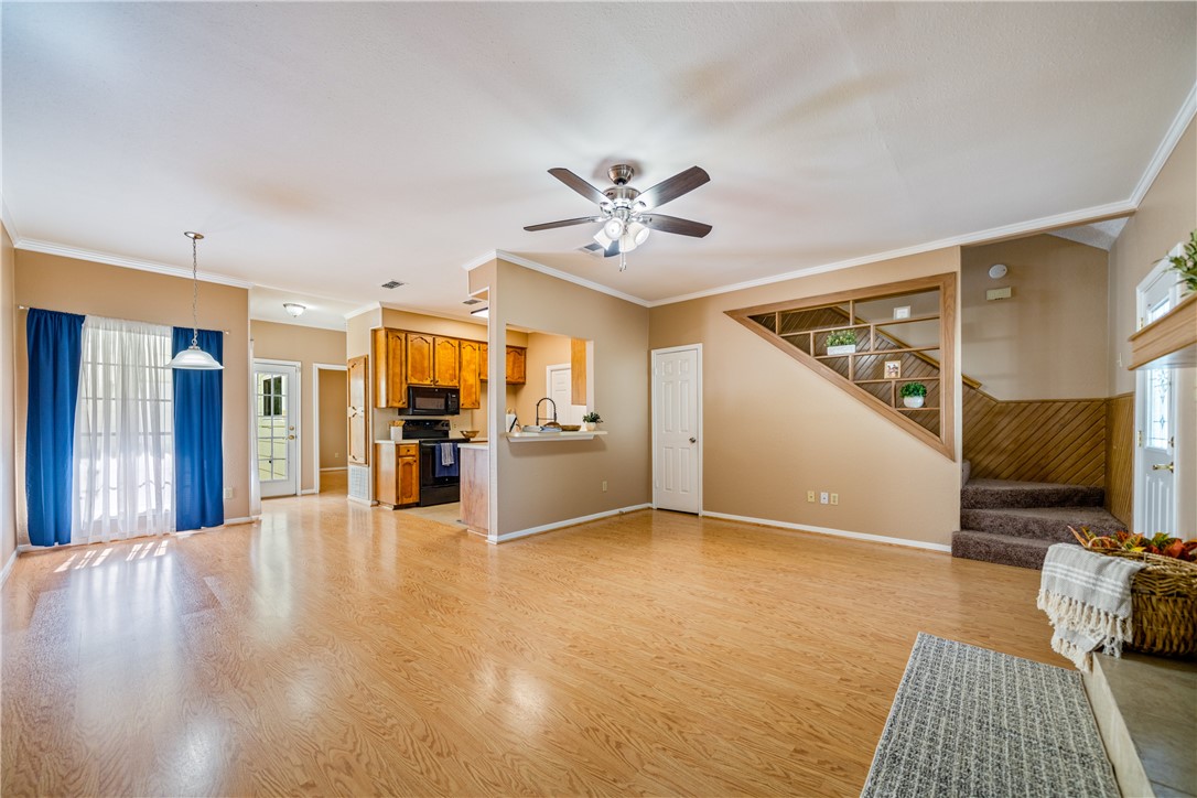 3052 Quail Springs Road, Unit A4 Corpus Christi, TX 78414 - Photo 5 of 26