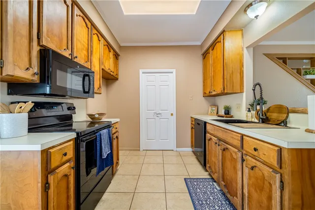 $1,850 | 3052 Quail Springs Road, Unit A4, Corpus Christi, TX 78414