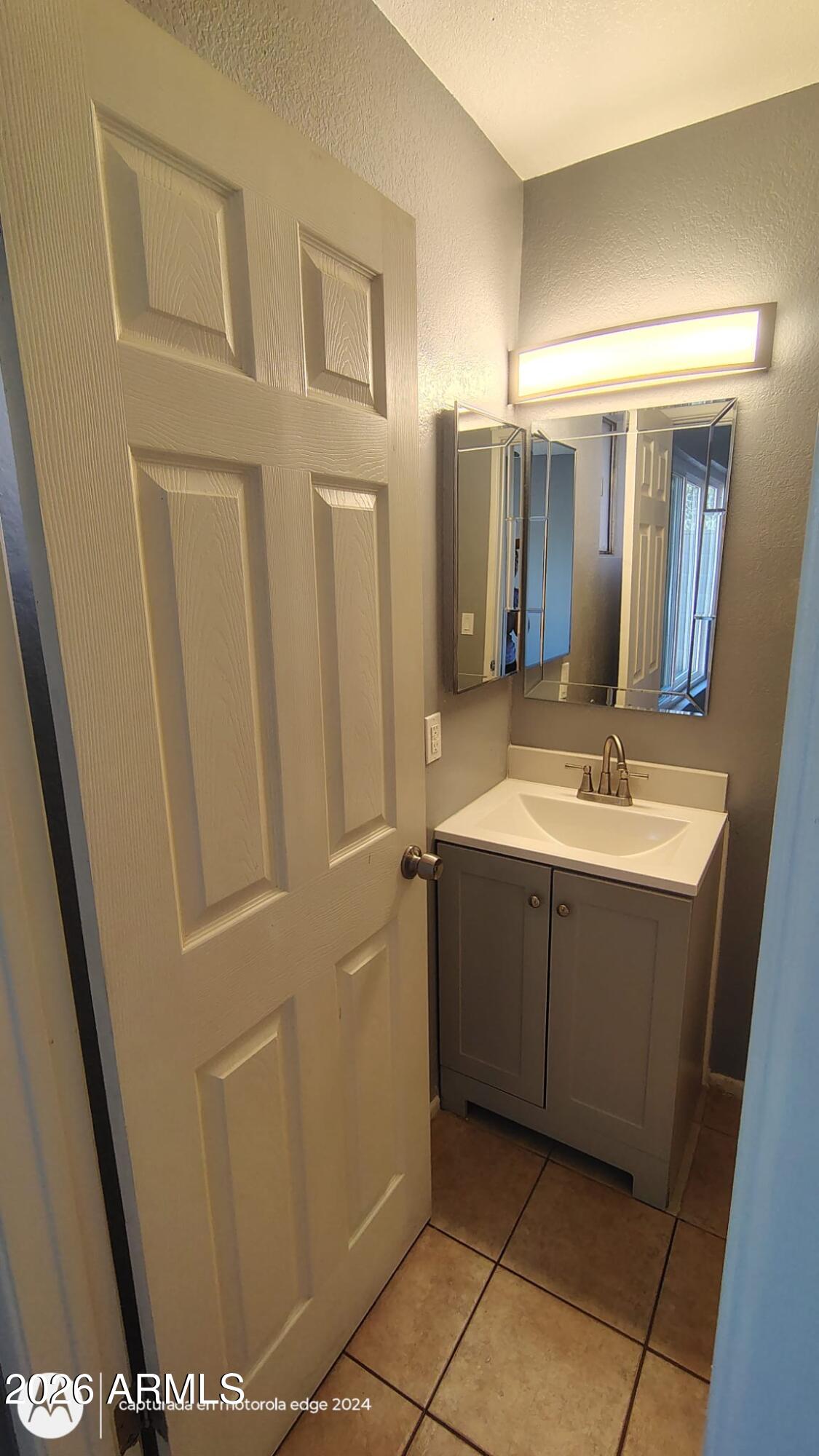 7038 West Fillmore Street Phoenix, AZ 85043 - Photo 13 of 17 bc1d59e4-1bac-44dd-93e7-fc9845cd8cfb