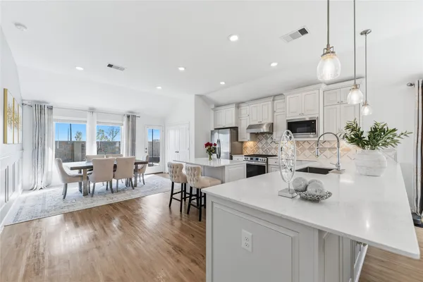 $2,410 | 30843 Boxwood Drive, Fulshear, TX 77423