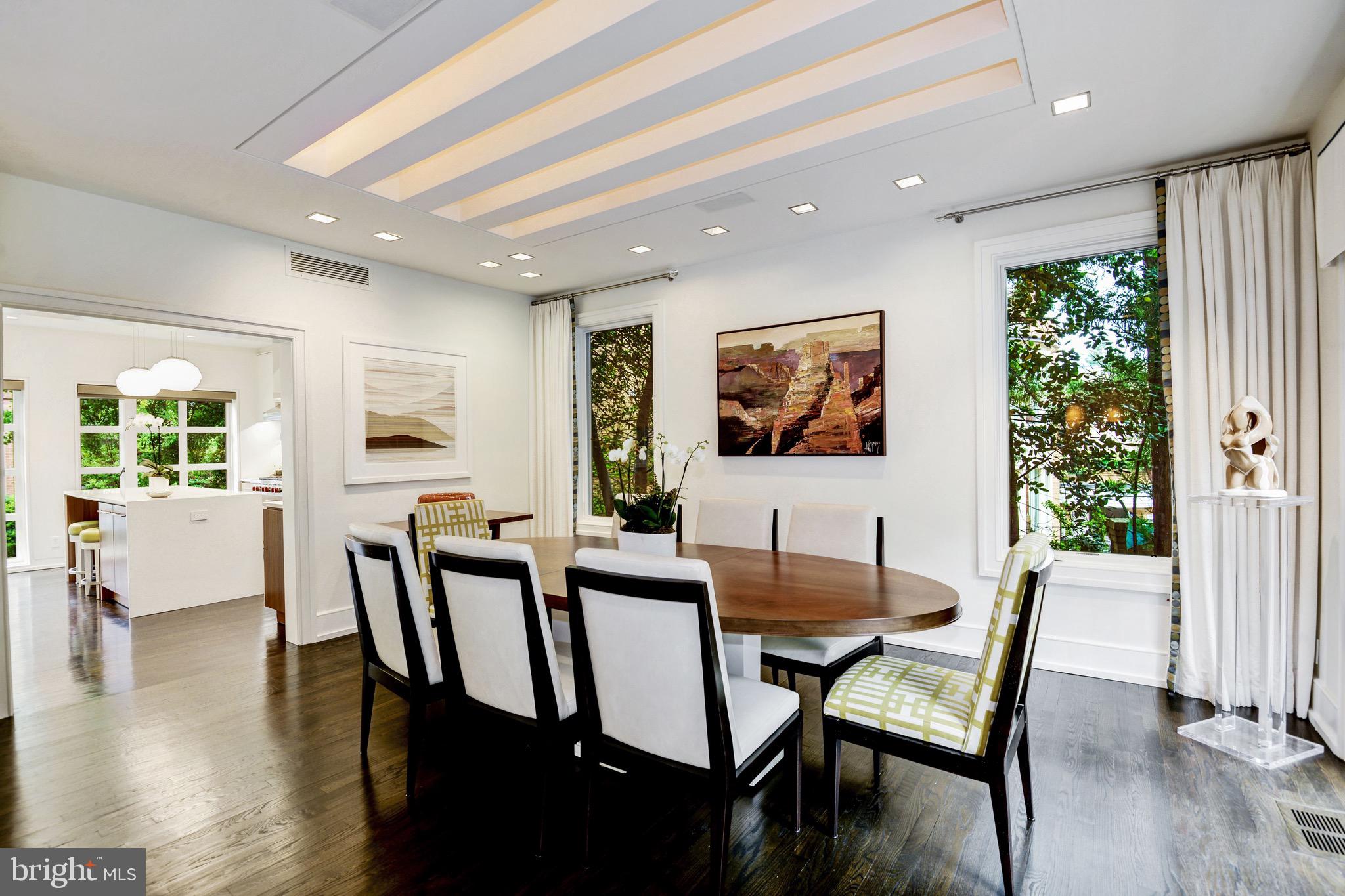 4620 Foxhall Crescent Northwest Washington, DC 20007 - Photo 14 of 49 Dining Room