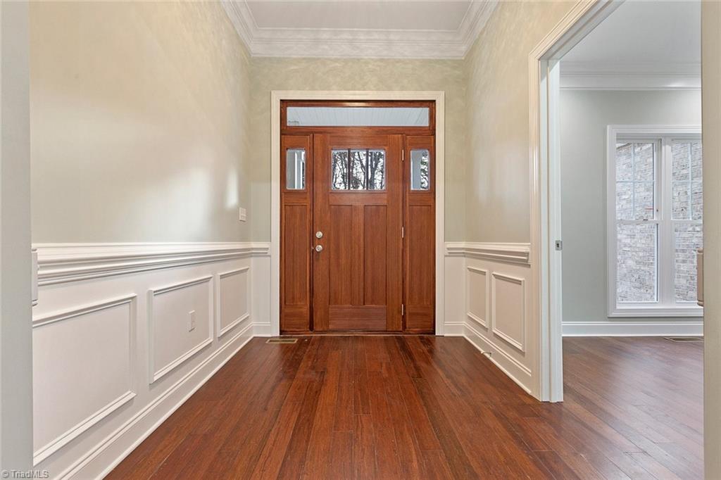 503 Ragsdale Road Jamestown, NC 27282 - Photo 4 of 30 Gallery Image 4