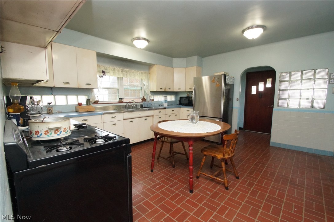 45310 Webster Road Wellington, OH 44090 - Photo 10 of 20 Gallery Image 10