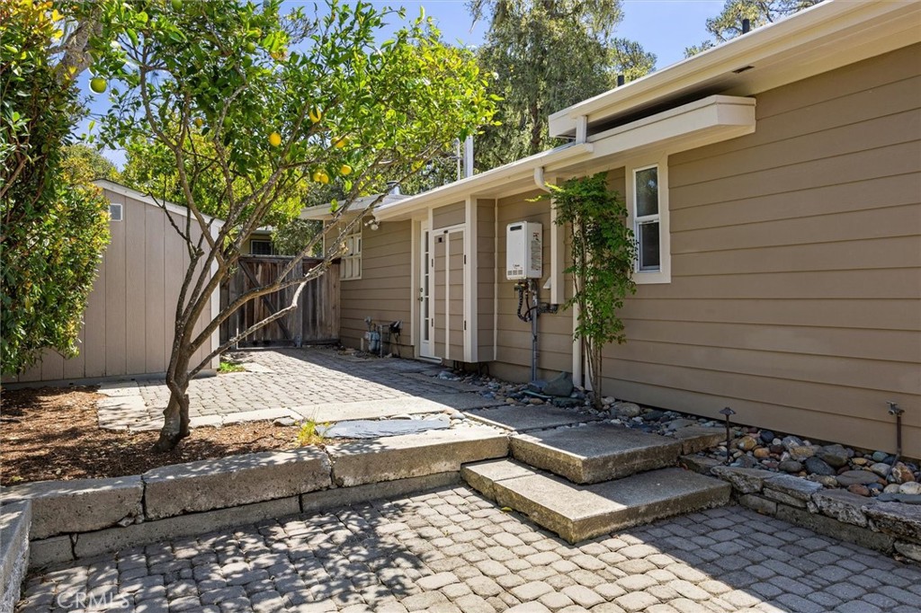 1501 Emerson Road Cambria, CA 93428 - Photo 24 of 47 Gallery Image 24