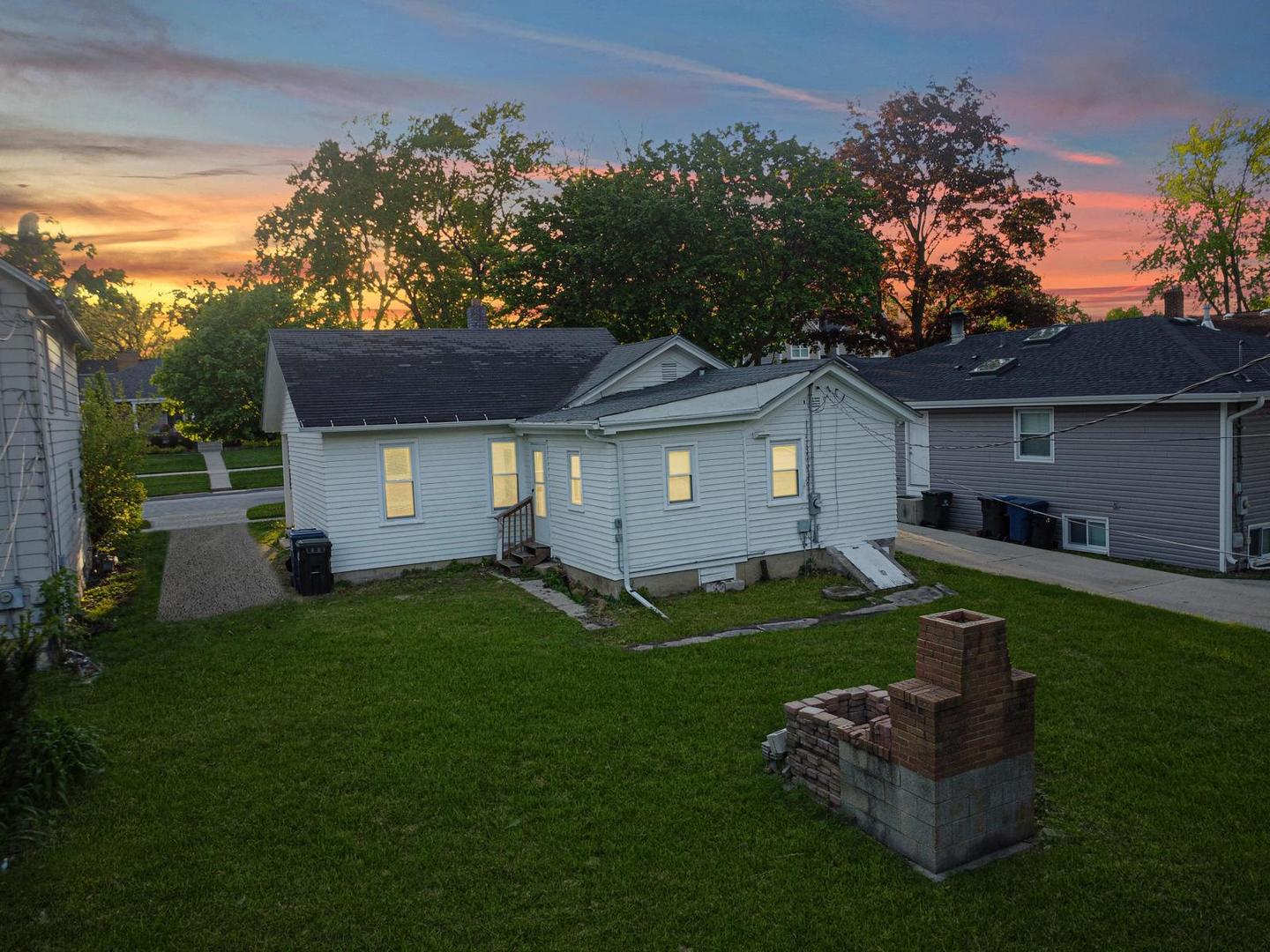 652 South Main Street Naperville, IL 60540 - Photo 6 of 8