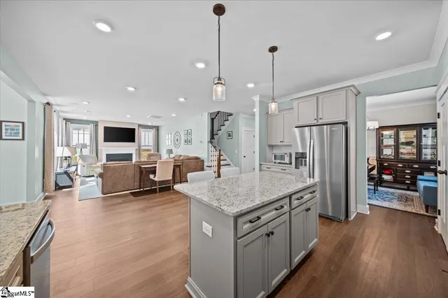 $420,000 | 685 Sunwater Drive, Duncan, SC 29334