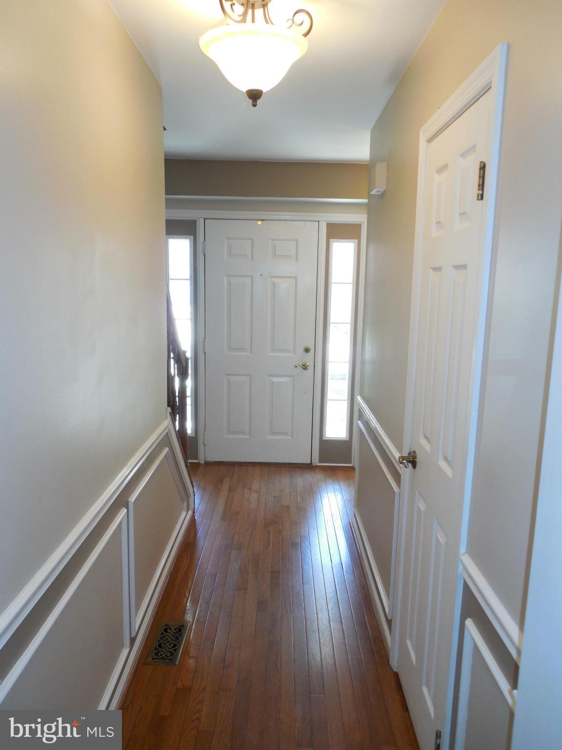 Hallway/Foyer