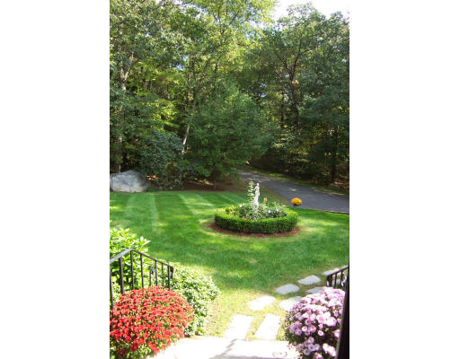 87 Providence Road Westford, MA 01886 - Photo 11 of 13 Gallery Image 11