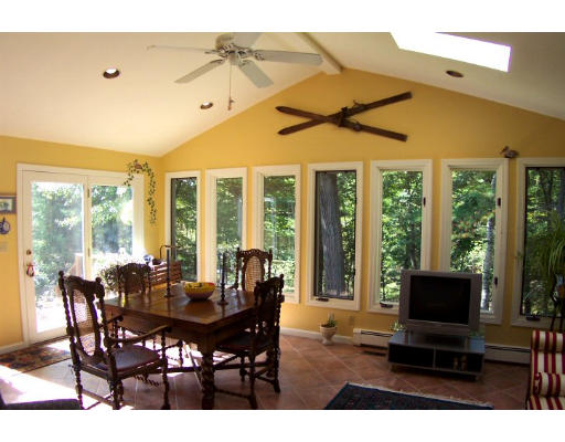 87 Providence Road Westford, MA 01886 - Photo 5 of 13 Gallery Image 5