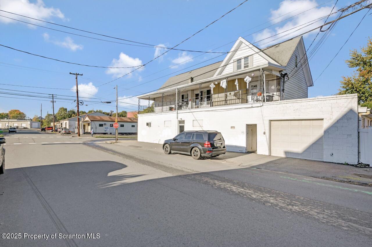 535 Green Ridge Street Scranton, PA 18509 - Photo 4 of 72 535 Green Ridge St 03 Large