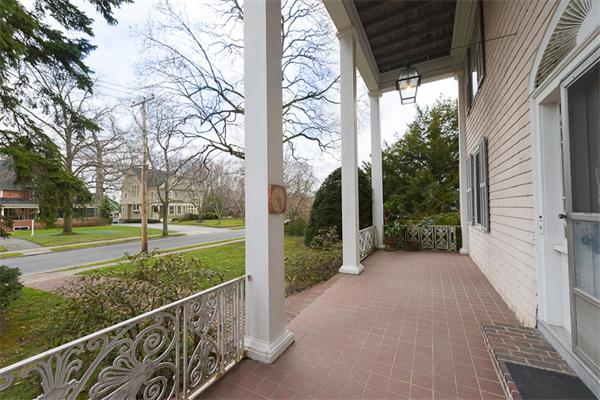 15 Calumet Road Winchester, MA 01890 - Photo 2 of 21 Gallery Image 2