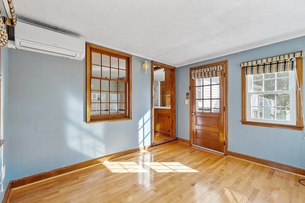 6 Bannister Road Andover, MA 01810 - Photo 16 of 42 Gallery Image 16
