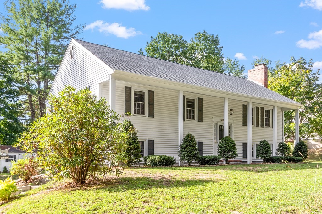 6 Bannister Road Andover, MA 01810 - Photo 2 of 42 Gallery Image 2