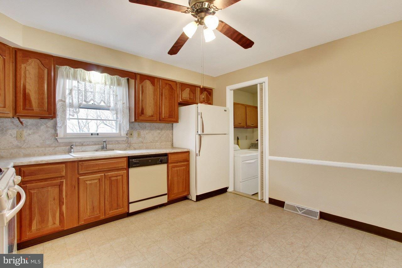 2635 Hartford Road York, PA 17402 - Photo 3 of 16 Gallery Image 3
