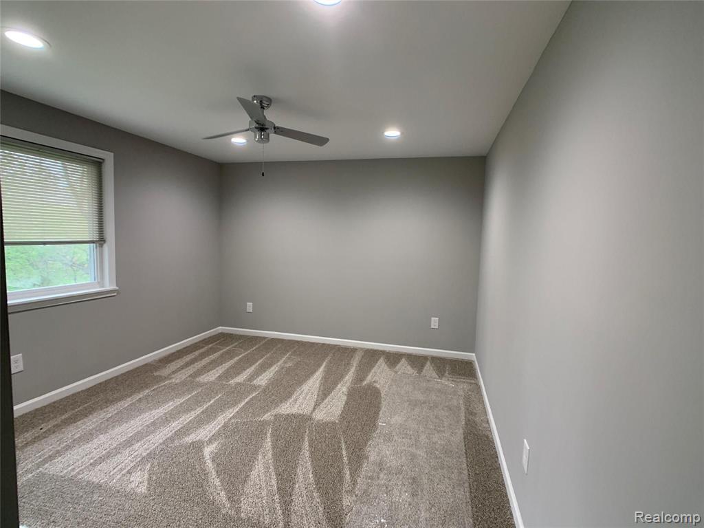 5300 Franklin Ridge Circle West Bloomfield, MI 48322 - Photo 22 of 29