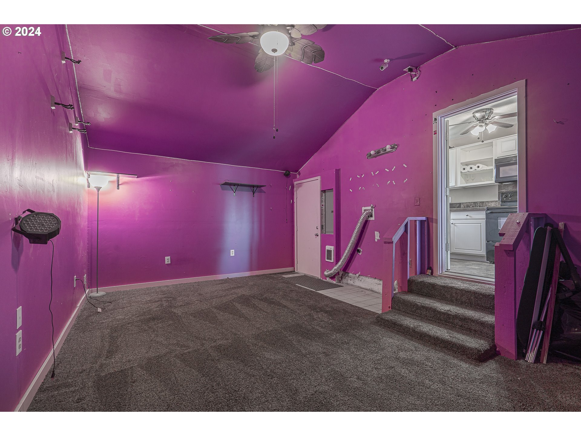 1275 30th Street Springfield, OR 97478 - Photo 21 of 28 a view of a room with gym equipment