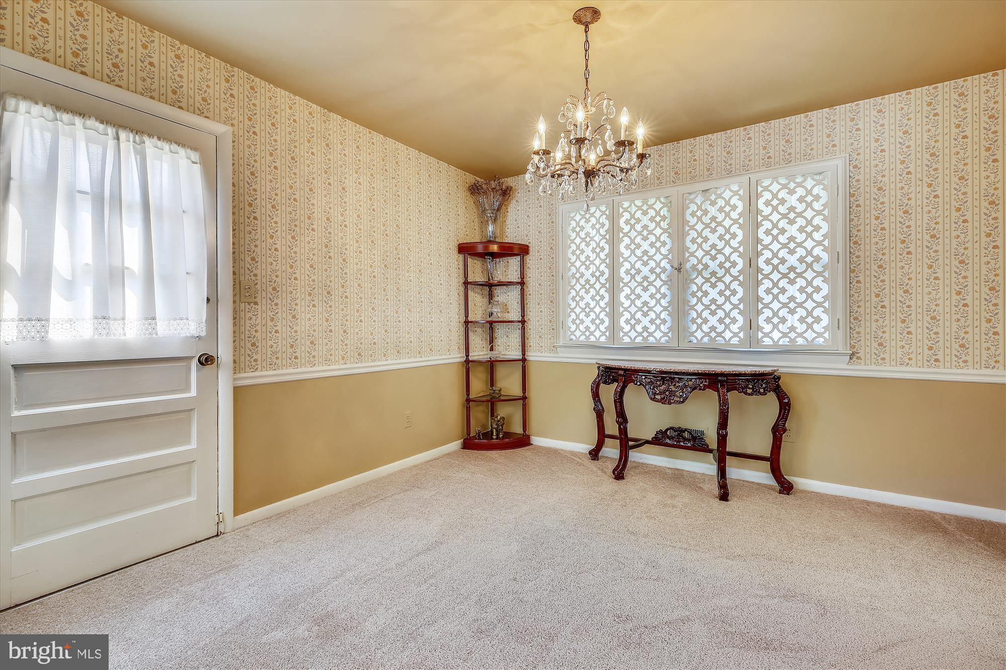 710 Kerwin Road Silver Spring, MD 20901 - Photo 8 of 36