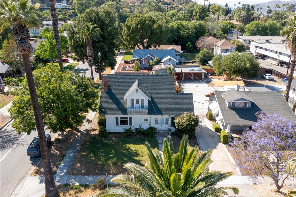 3893 Pine Street Riverside, CA 92501 - Photo 36 of 46