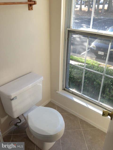 7704 Lexton Place, Unit B Springfield, VA 22152 - Photo 11 of 12 Bath