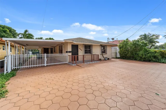 $3,500 | 1846 Northwest 5th Street, Miami, FL 33125