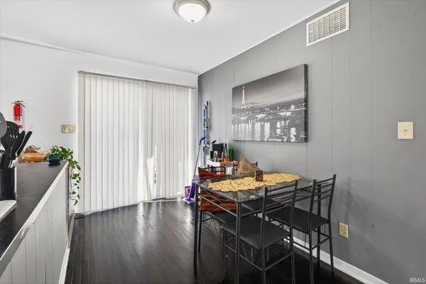 $515,000 | 775-777 North Smith Road, Bloomington, IN 47408