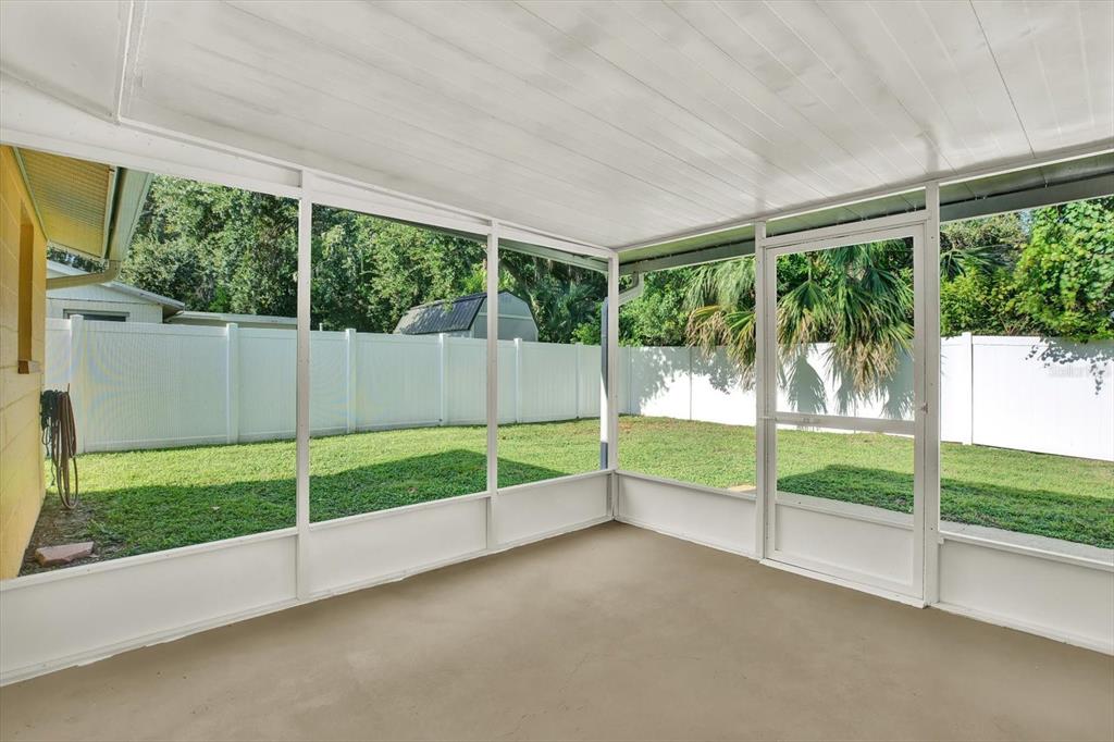 6701 Parkside Drive New Port Richey, FL 34653 - Photo 15 of 26 a view of outdoor space with balcony