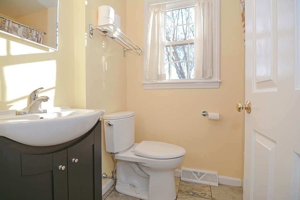 30 Gilmore Road Southborough, MA 01772 - Photo 15 of 37 Gallery Image 15