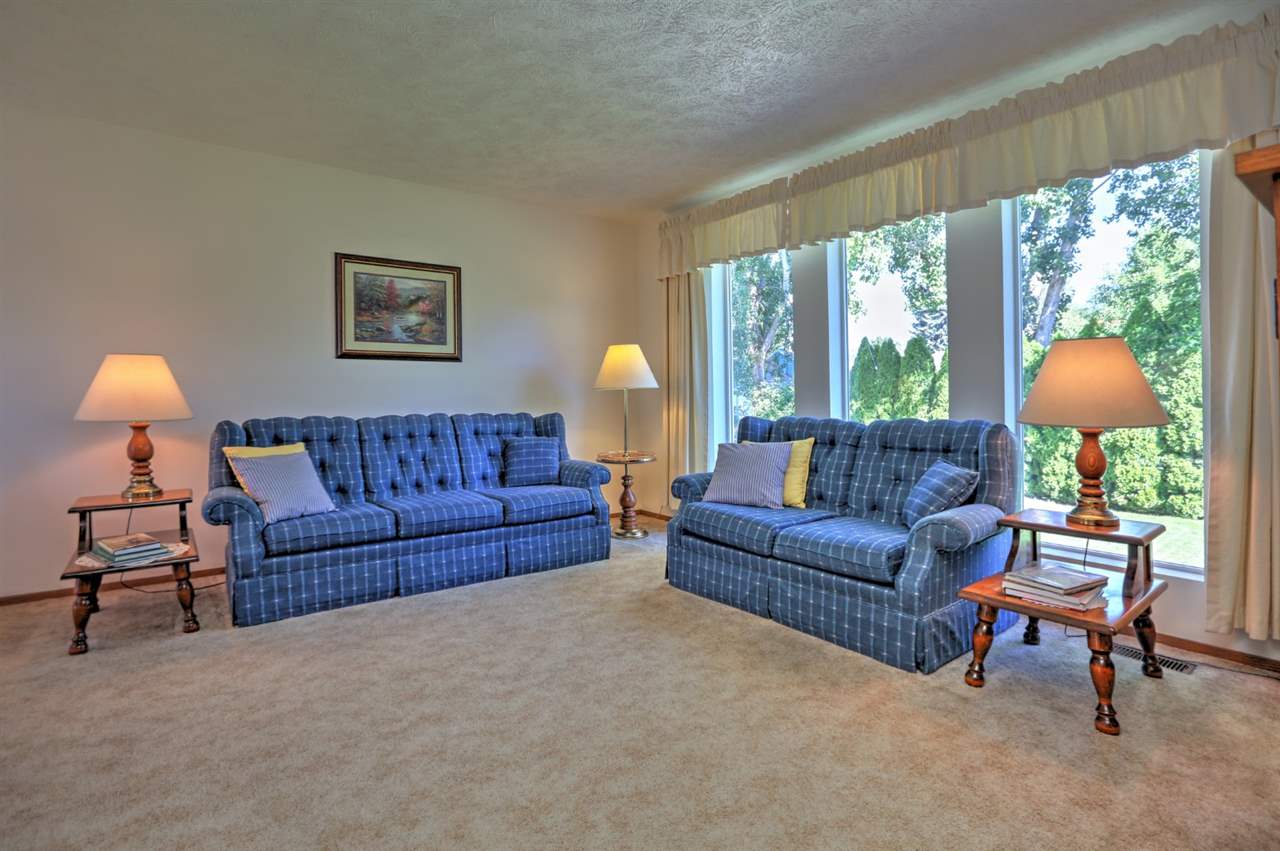 4026 North Locust Road Spokane, WA 99206 - Photo 5 of 35