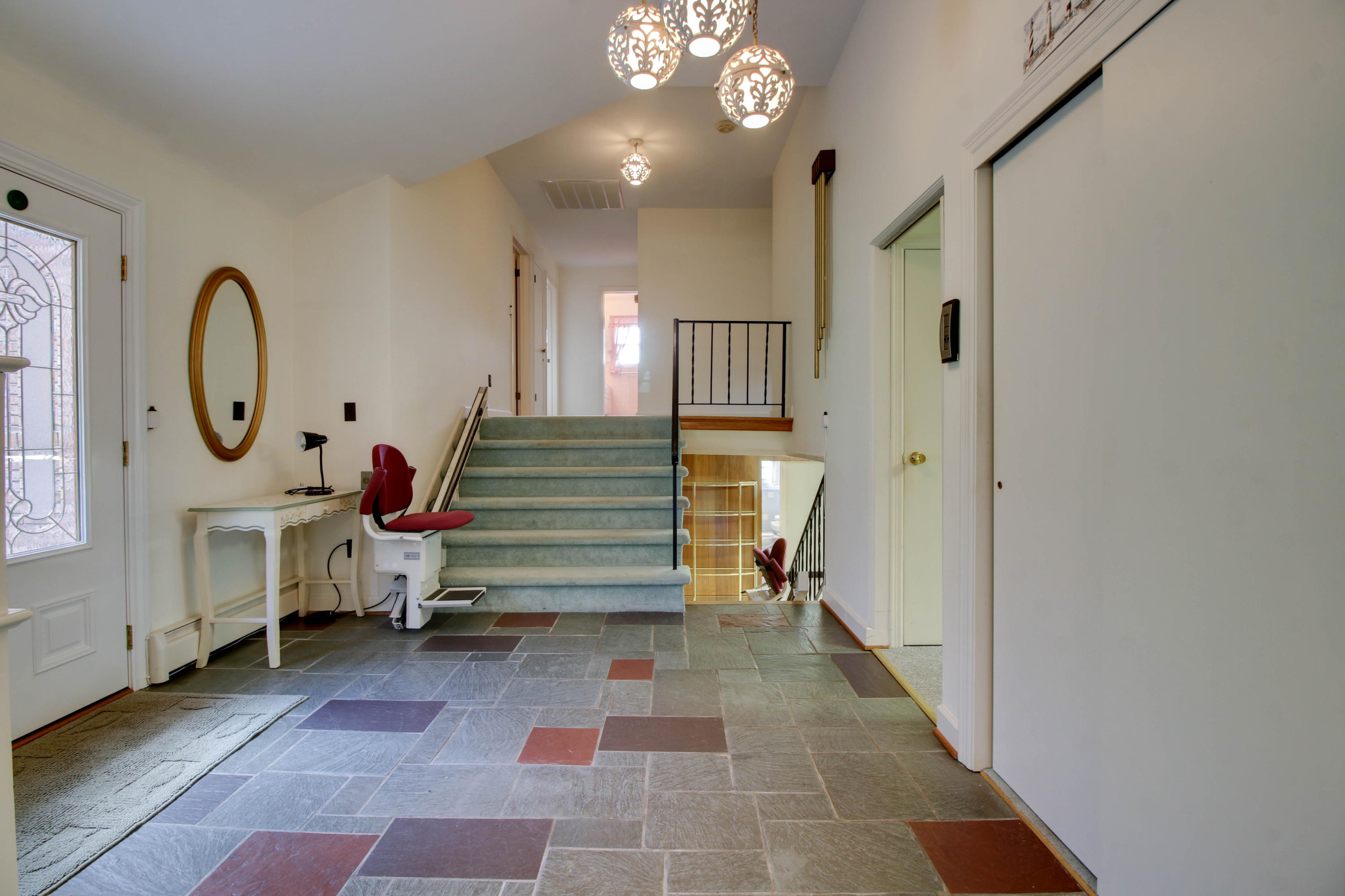 7201 Mt Chestnut Road Roanoke, VA 24018 - Photo 3 of 46 _MG_4316_17_18_19_20_21_22