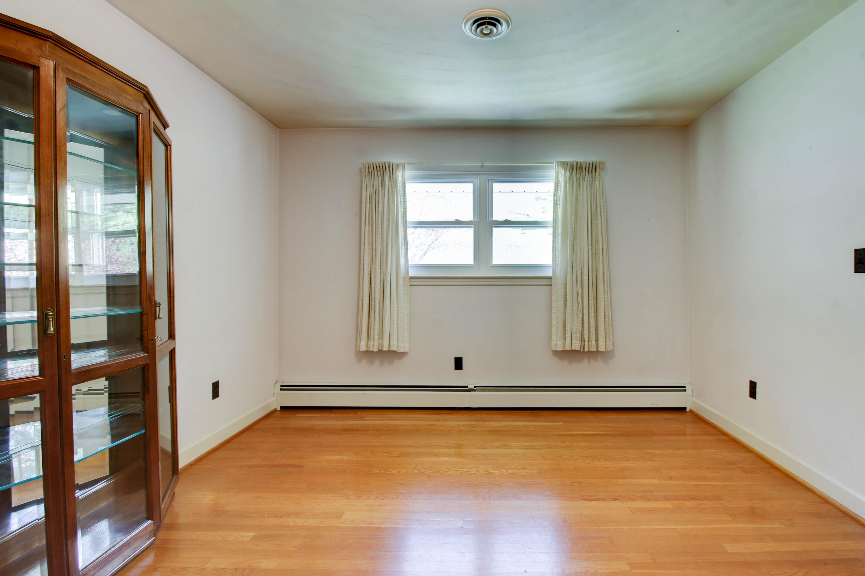 7201 Mt Chestnut Road Roanoke, VA 24018 - Photo 22 of 46 _MG_4470_1_2_3_4_5_6