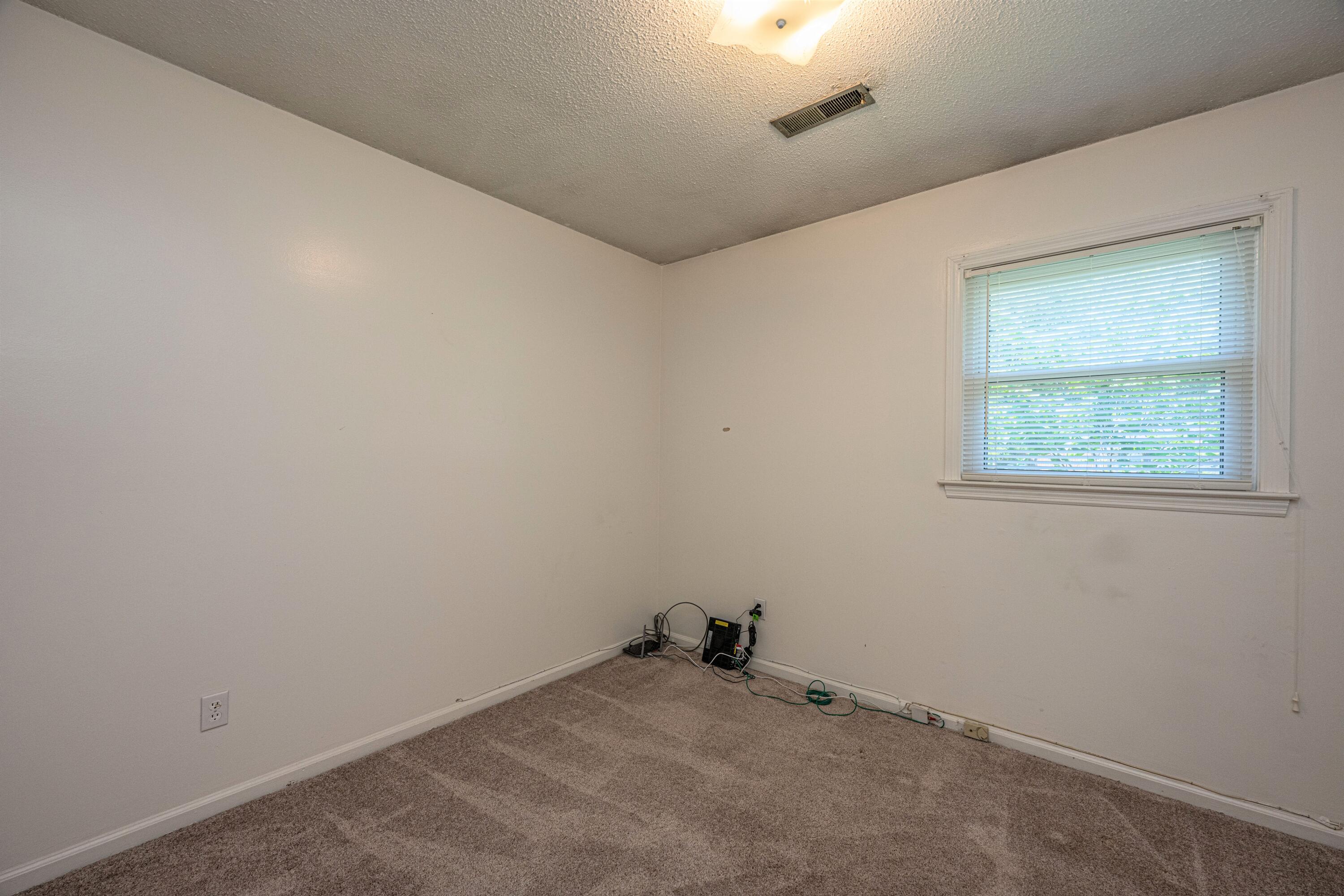 915 Miles Jamison Road Summerville, SC 29485 - Photo 21 of 34 Spare bedroom1