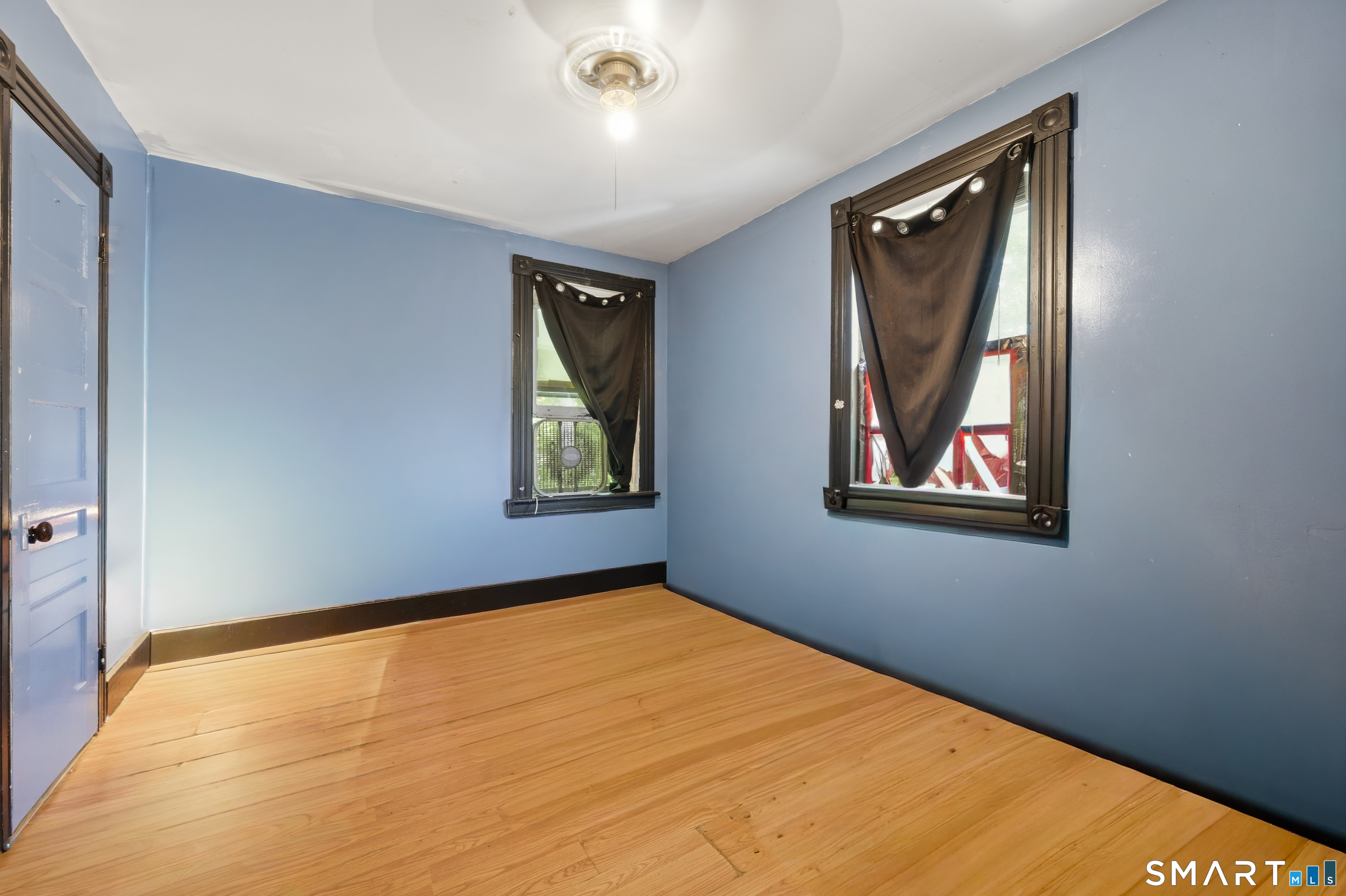 31 Smith Street Seymour, CT 06483 - Photo 21 of 28