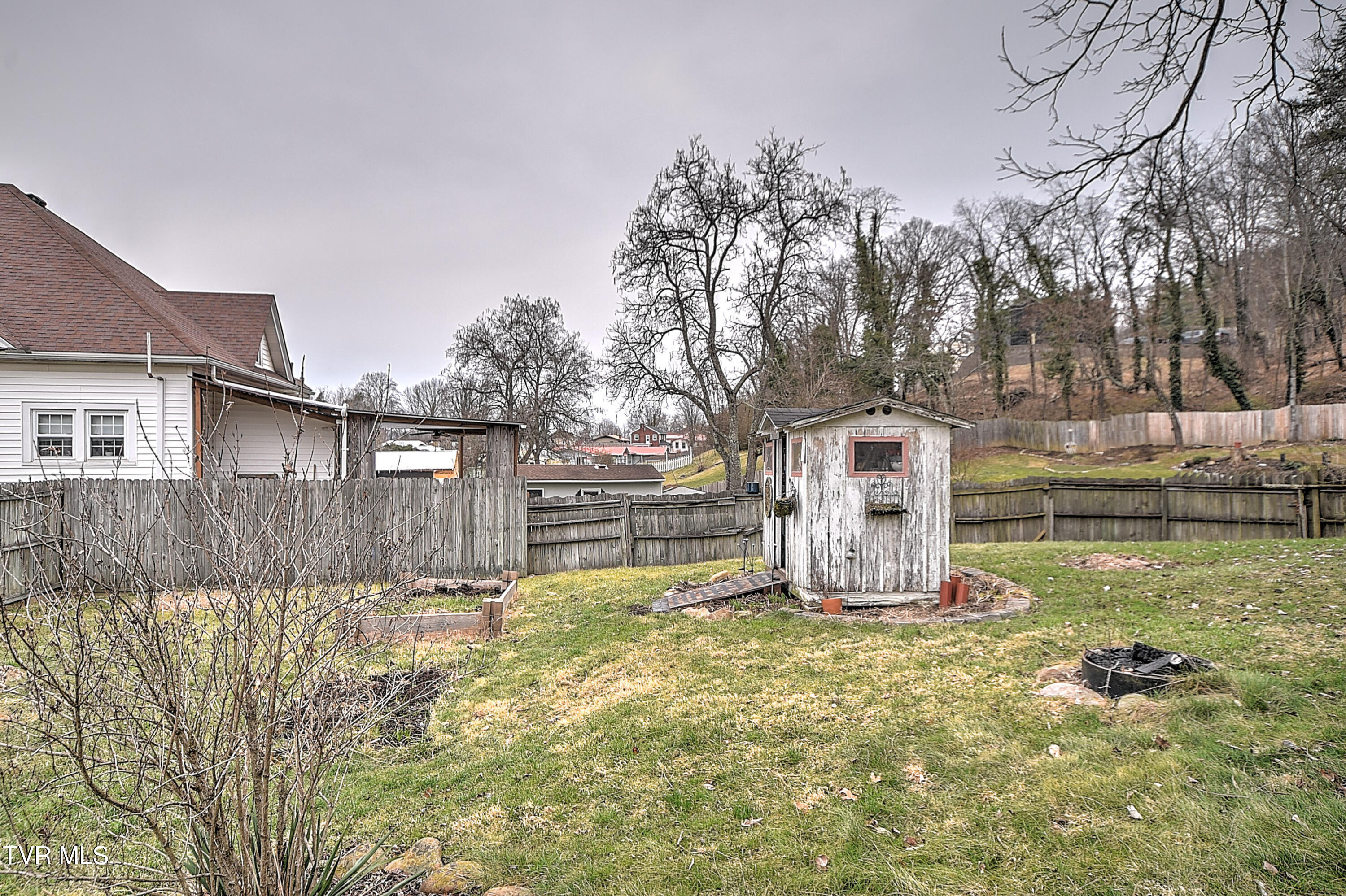 1914 Windsor Avenue Bristol, TN 37620 - Photo 35 of 37 1914 Windsor Ave TT-35