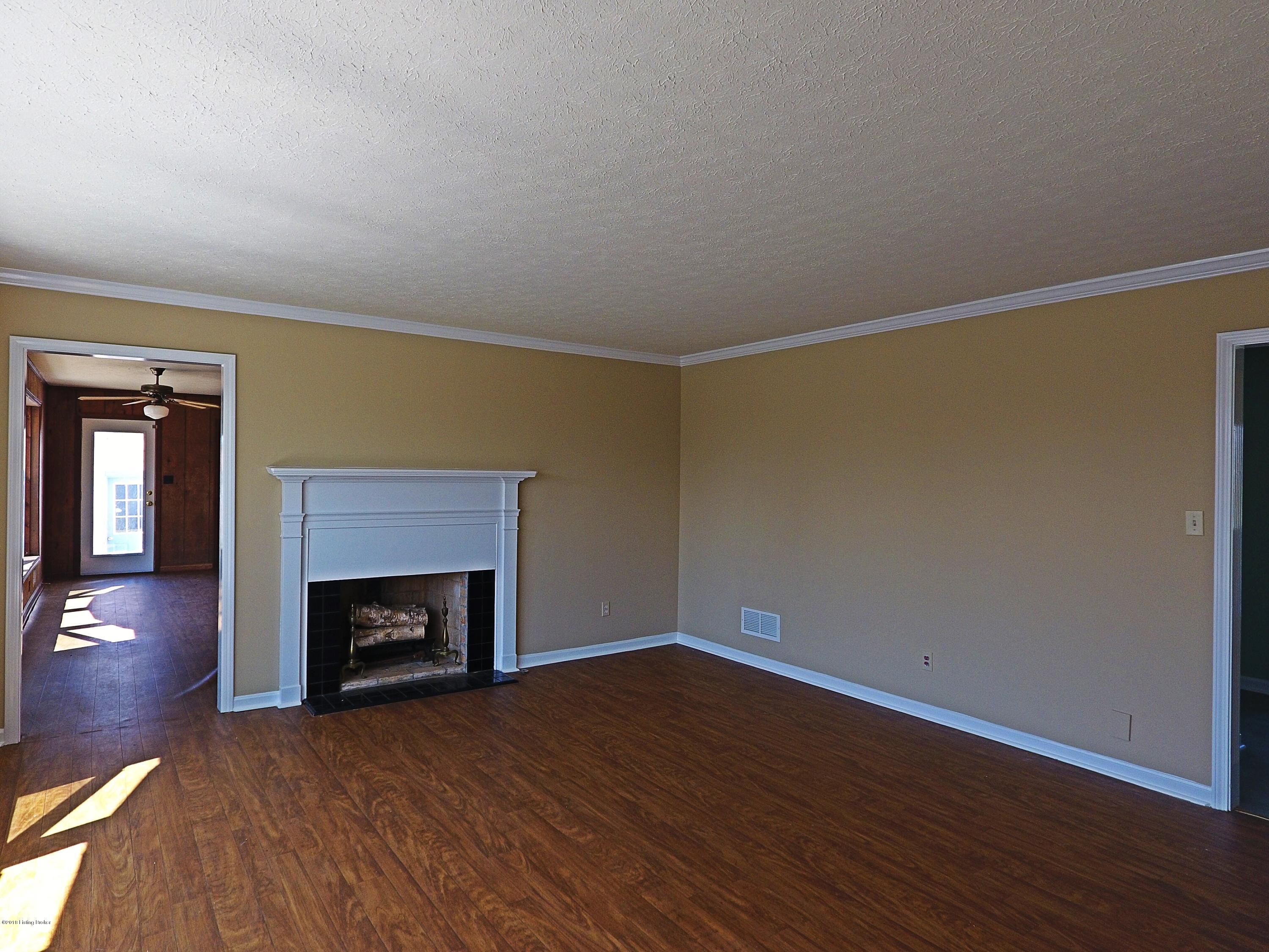 7085 Smithfield Road Smithfield, KY 40068 - Photo 15 of 41 Photo Apr 13, 6 21 55 PM