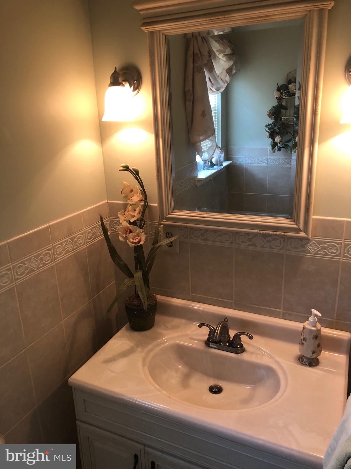 15220 Wayside Road Philadelphia, PA 19116 - Photo 11 of 25