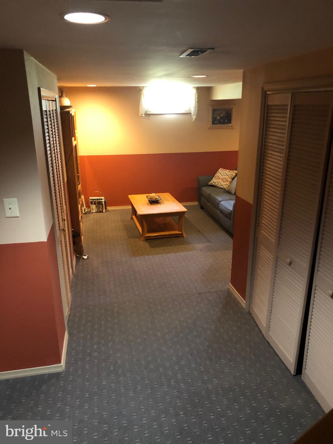15220 Wayside Road Philadelphia, PA 19116 - Photo 19 of 25