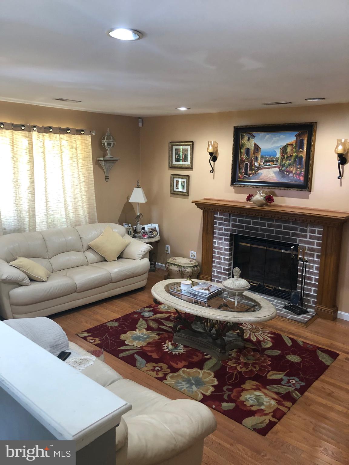 15220 Wayside Road Philadelphia, PA 19116 - Photo 8 of 25